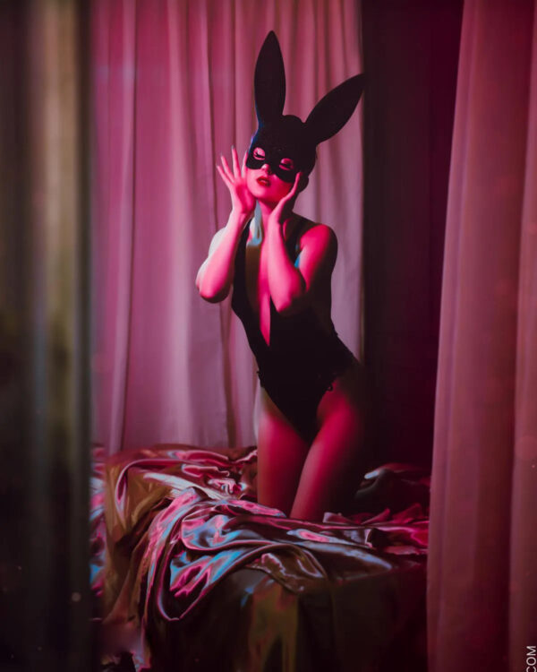 Блискуча маска кролика leg avenue glitter masquerade rabbit mask o/S - Зображення 2